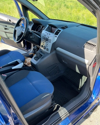 Opel Zafira cena 19500 przebieg: 212000, rok produkcji 2009 z Lubawa małe 742